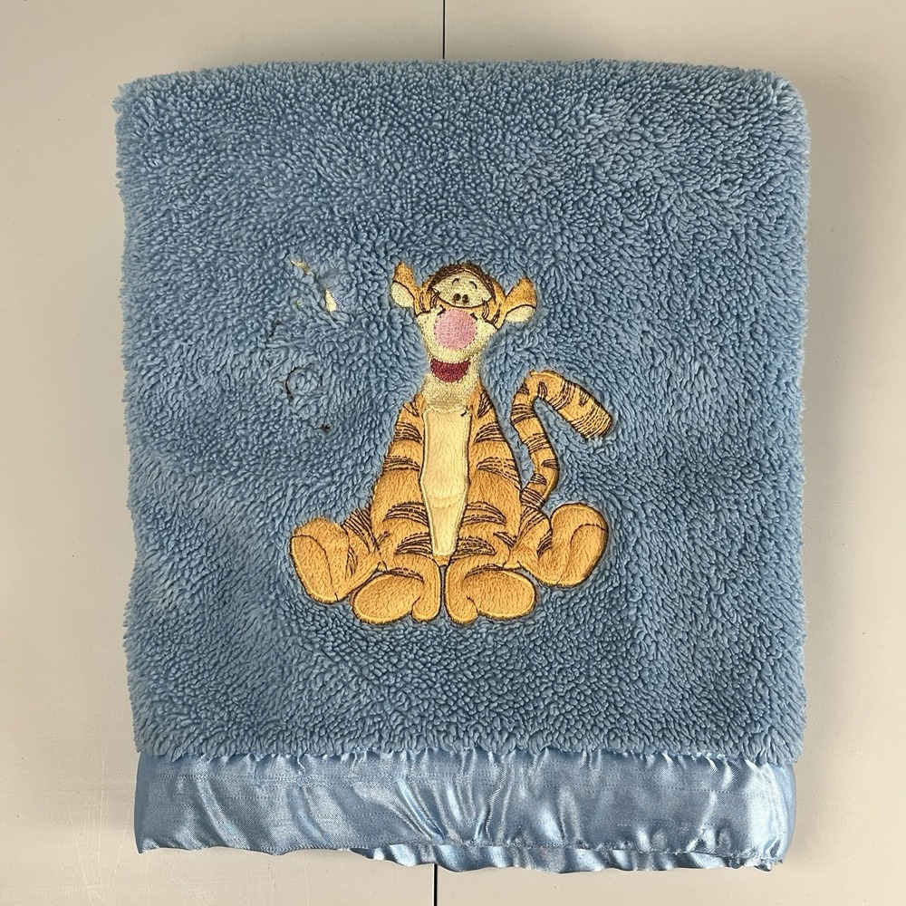 Disney Baby Blue Tigger Dragonfly Blanket Satin Back Trim Winnie the Pooh Plush
